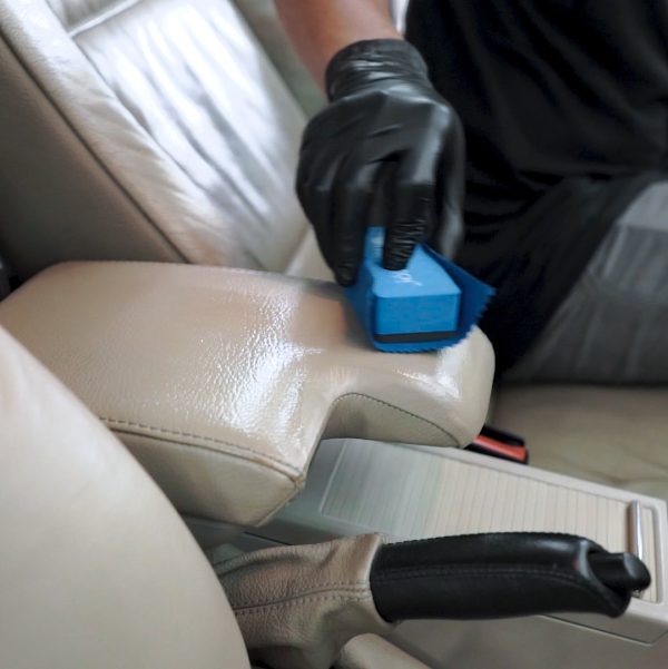 LEATHER COAT.00_01_08_25.Still003